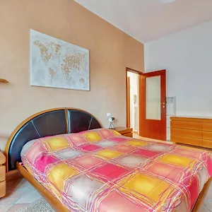 Darsena & Navigli Cosy Flat , Milan Italy